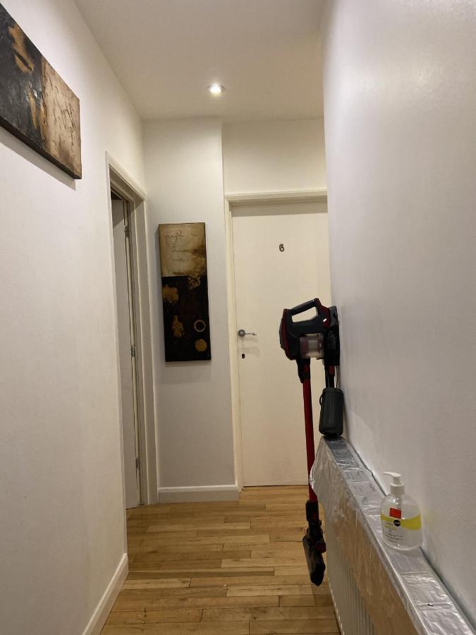 Art Double Bed Room Edgware Exterior foto